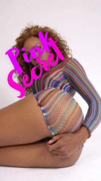 Pink, 28  female escort, Raleigh