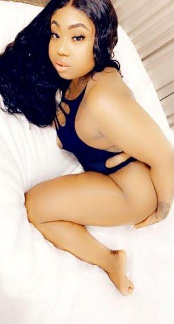 Jade, 24  female escort, Raleigh