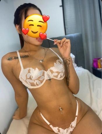 MARIA, 24  female escort, Raleigh