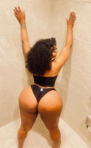 984-303-8102, 26  female escort, Raleigh