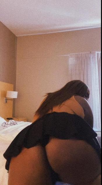 Chynaa, 25  female escort, Raleigh