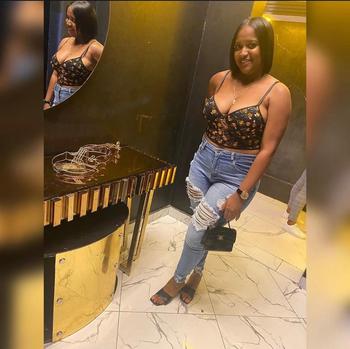 Laura, 25  female escort, Raleigh
