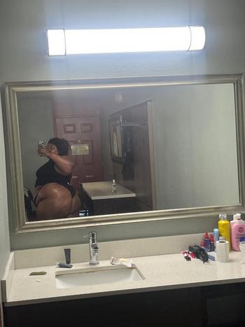 Juicy, 23  female escort, Raleigh