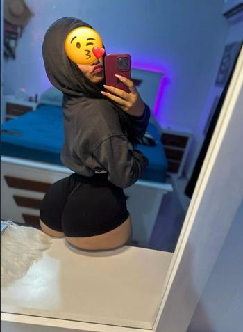 Baby, 21  female escort, Raleigh