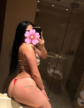 Hailey, 24  female escort, Raleigh